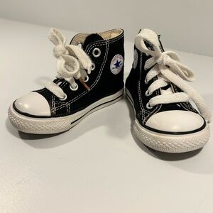 Converse Chuck Taylor All Star High Top Toddler Size 4 Black Classic Sneakers